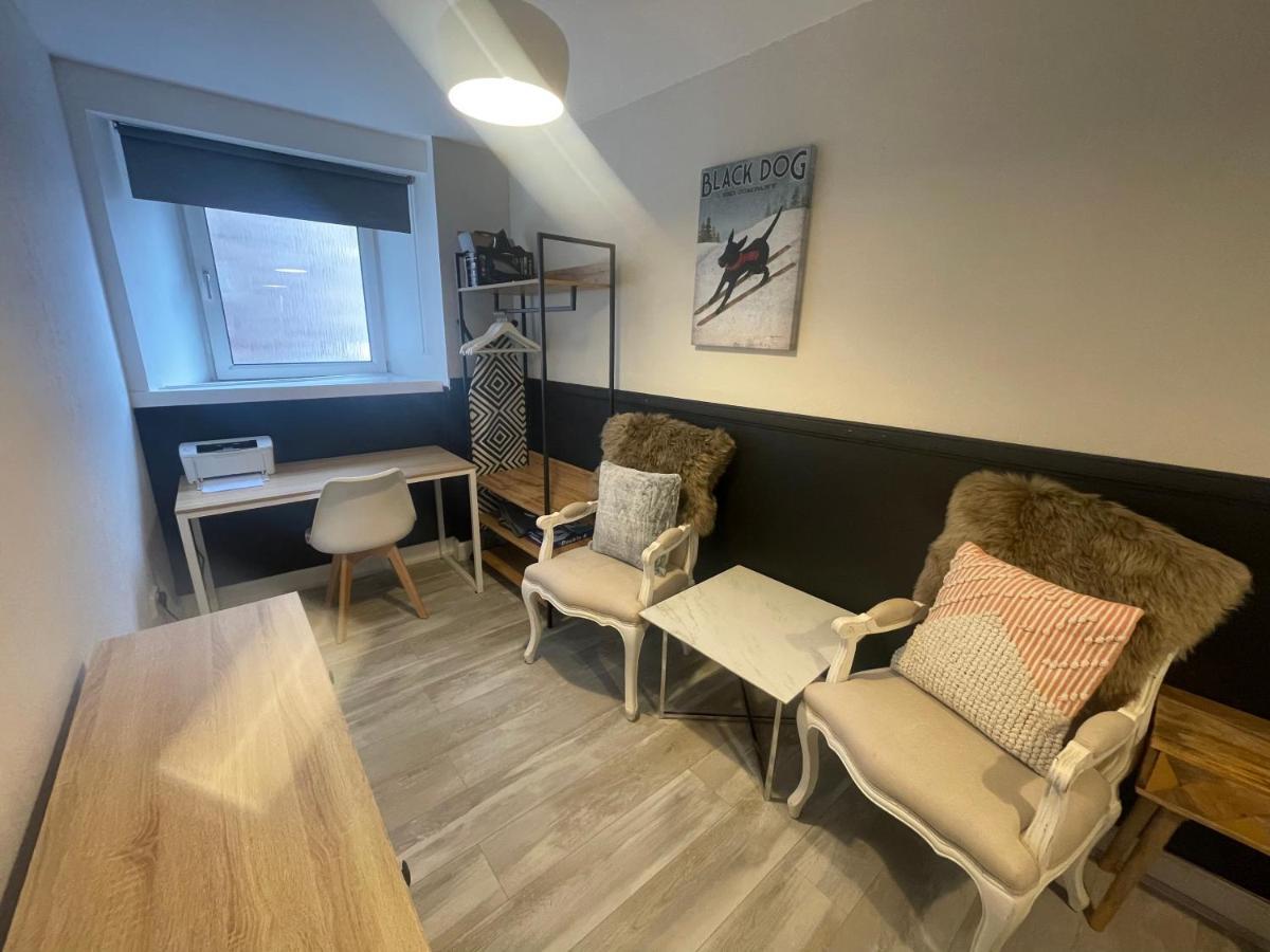 Alpine Apartments - 2 Blairgowrie and Rattray Екстериор снимка