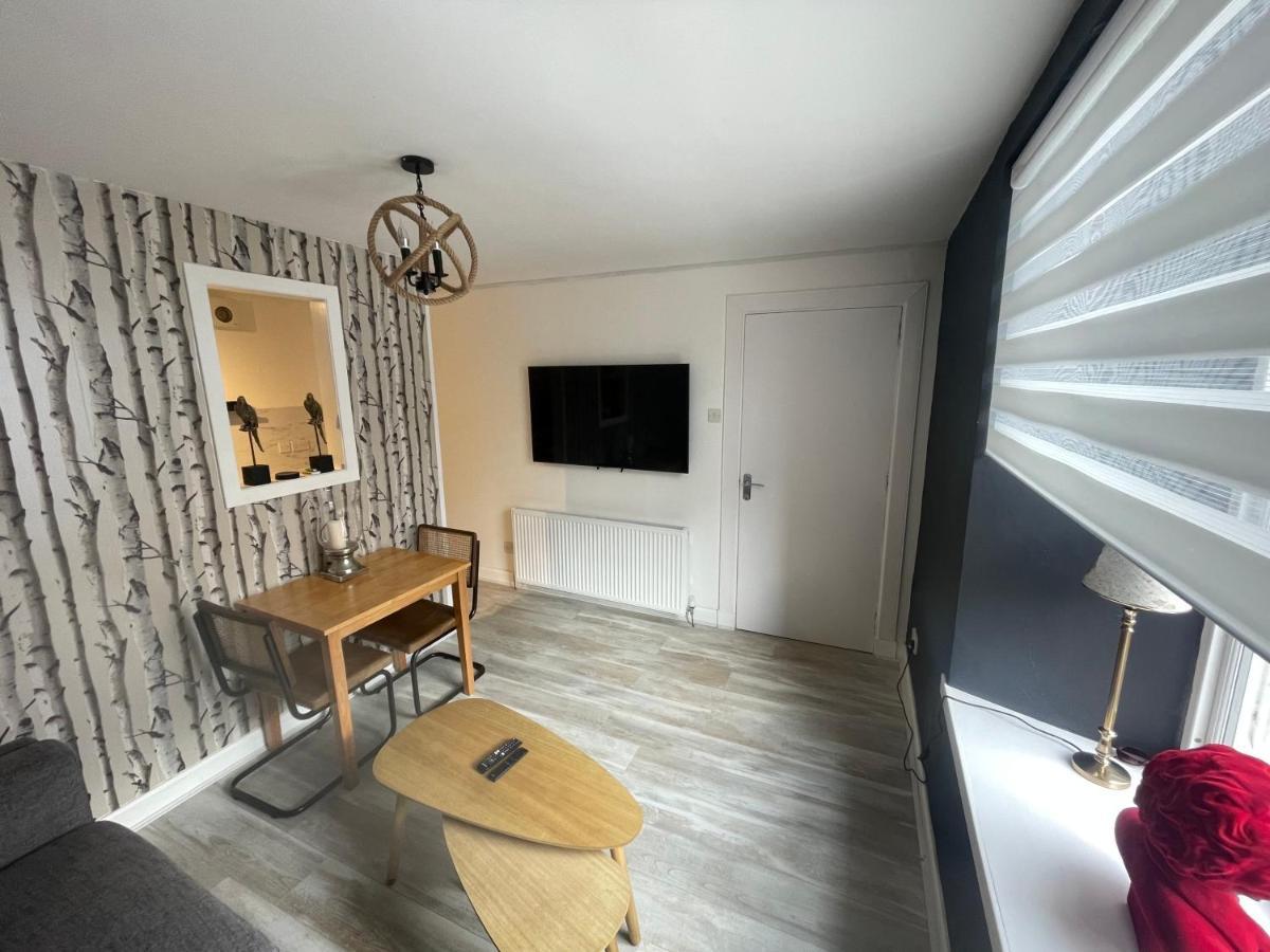 Alpine Apartments - 2 Blairgowrie and Rattray Екстериор снимка
